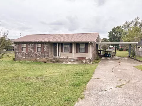 104 Wallace St, Woodbury, TN 37190