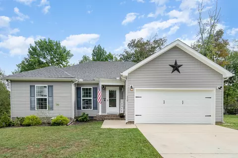 110 Doak St, Shelbyville, TN 37160
