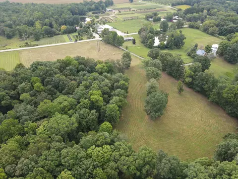 0 Lexie Beans Creek Rd, Belvidere, TN 37306