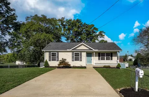 918 Crabapple Ln, Clarksville, TN 37040