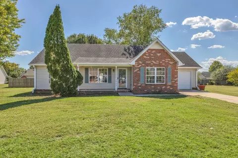 2923 Islington Dr, Murfreesboro, TN 37128