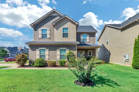 516 High Echelon Cir, Smyrna, TN 37167