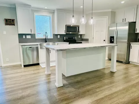 615 Hickman Creek Rd, Dover, TN 37058