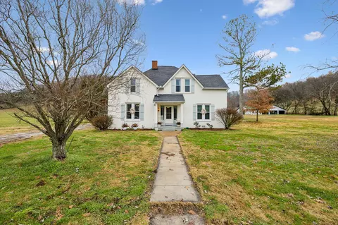 3188 Springplace Rd, Lewisburg, TN 37091
