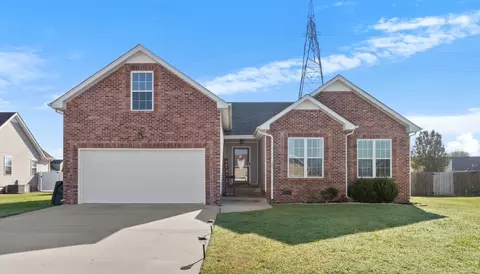 1045 Chardea Dr, Clarksville, TN 37040