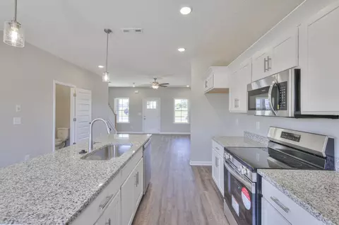 119 Bartow Dr, Decherd, TN 37324 photo 6