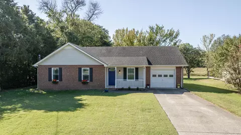 822 Southwoods Dr, Smyrna, TN 37167