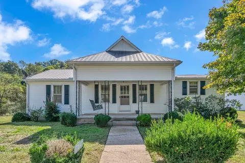 7107 Morgan Creek Rd, Centerville, TN 37033