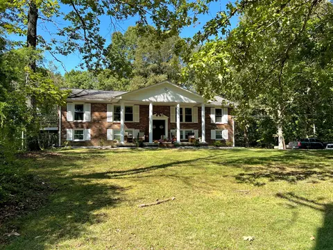 731 Asbury Dr, New Johnsonville, TN 37134