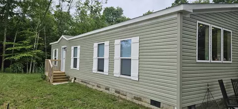 4950 Chapel Hill Rd, Southside, TN 37171
