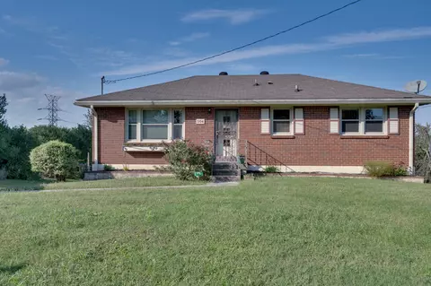 504 Crosswood Ct, Nashville, TN 37214