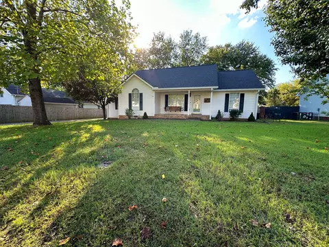 1838 Pecan Ridge Dr, Murfreesboro, TN 37128