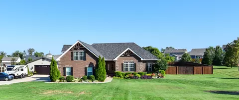 352 Nichols Ln, Gallatin, TN 37066