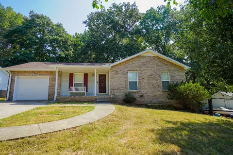 3486 Eastridge Rd, Woodlawn, TN 37191