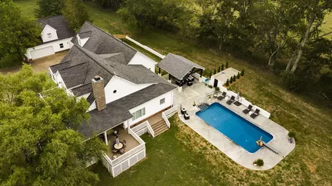 201 Ward Ln, Hendersonville, TN 37075