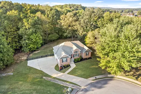 847 Brick Ct, Adams, TN 37010