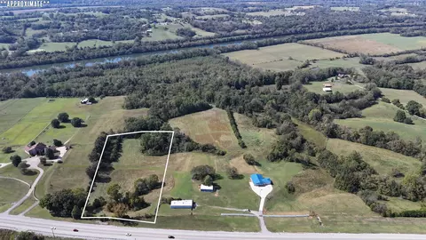 2 Lebanon Pike, Hartsville, TN 37074
