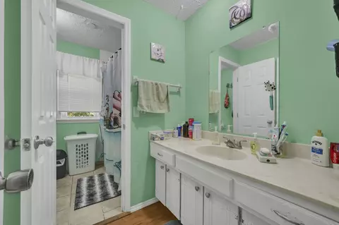 135 Batey Cir, Dickson, TN 37055 photo 17