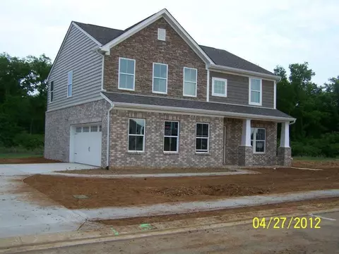 Exterior - 2002 Oak Dr, Murfreesboro, TN 37128 photo 22 of 25