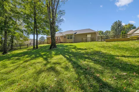 Exterior - 449 Marilyn Cir, Spring Hill, TN 37174 photo 12 of 17