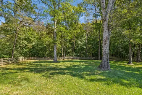 Exterior - 449 Marilyn Cir, Spring Hill, TN 37174 photo 15 of 17