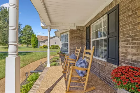 Exterior - 449 Marilyn Cir, Spring Hill, TN 37174 photo 6 of 17