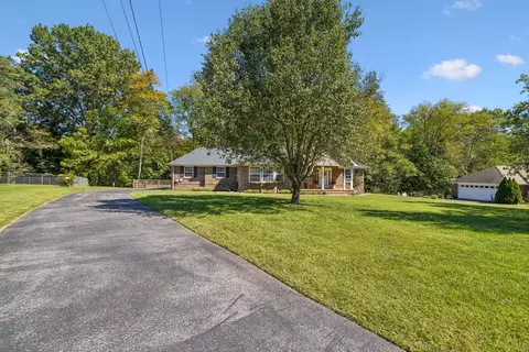 Exterior - 449 Marilyn Cir, Spring Hill, TN 37174 photo 9 of 17