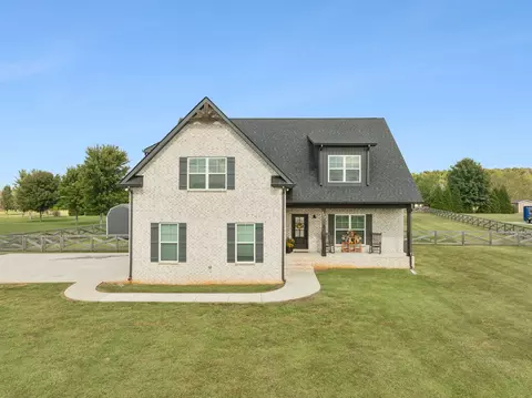 140 Holly Ct, Unionville, TN 37180