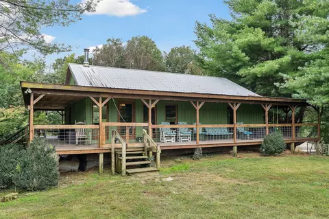 5245 Herrens Chapel Rd, Silver Point, TN 38582