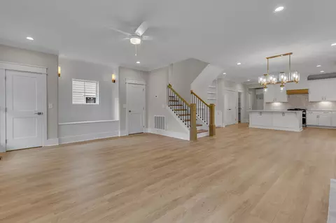 823 N Maple St, Murfreesboro, TN 37130 photo 12
