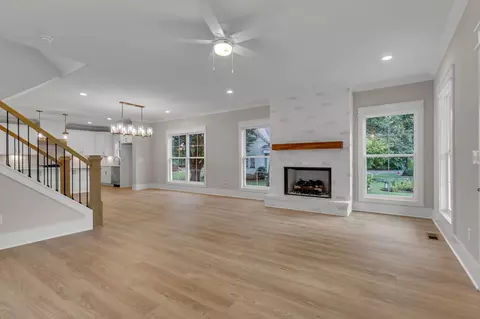 823 N Maple St, Murfreesboro, TN 37130 photo 8
