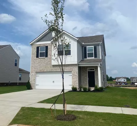 7368 Golden Way, White House, TN 37188