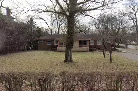 833 Kirkwood Ave, Nashville, TN 37204