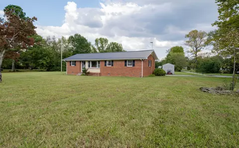 6667 Jim Cummings Hwy, Bradyville, TN 37026
