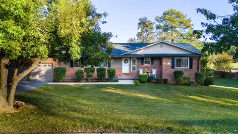 2440 Inverness Dr NW, Cleveland, TN 37312