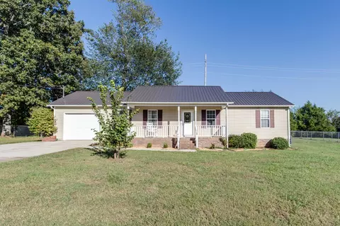 278 Cessna Cir, Winchester, TN 37398