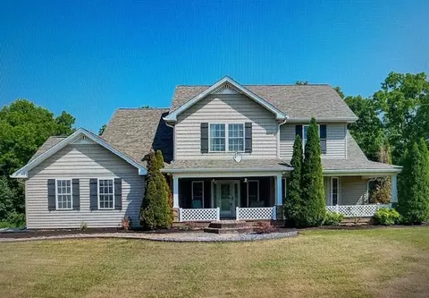 744 Malone Ln, Cookeville, TN 38506