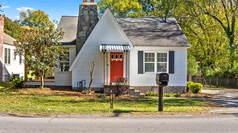 522 S Moore Rd, Chattanooga, TN 37412