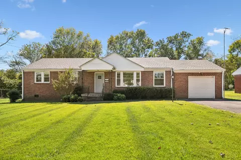 606 Wagoner St, Lebanon, TN 37087