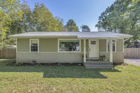 108 Thorogood St, Cowan, TN 37318