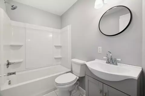 Bath - 204 E Hillcrest Dr, Springfield, TN 37172 photo 1 of 2