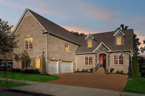 2044 Clifton Johnston Ct, Nolensville, TN 37135