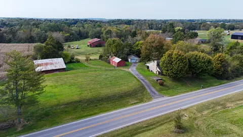 7635 Scottsville Rd, Lafayette, TN 37083