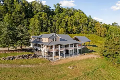 13993 Hopewell Rd, Silver Point, TN 38582