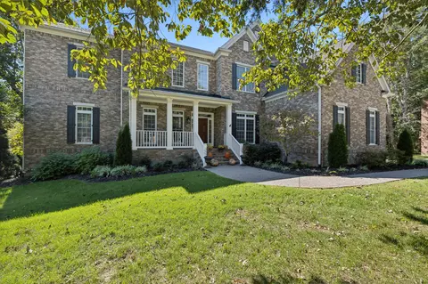 6884 Walnut Hills Dr, Brentwood, TN 37027