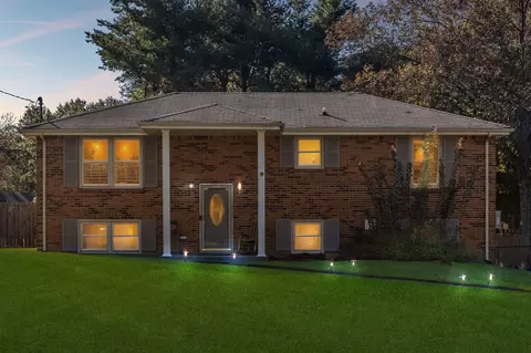 1264 Cottonwood Dr, Clarksville, TN 37040