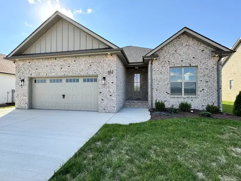 162 Aspen Pine Dr, Clarksville, TN 37043