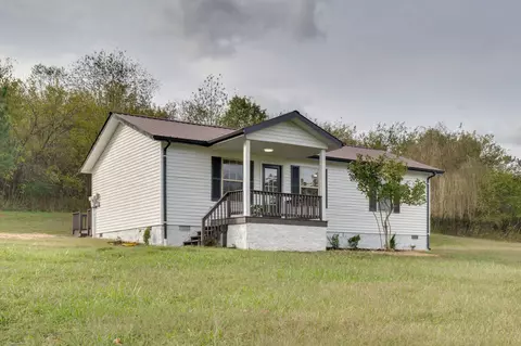 1055 Skillet Creek Rd, Hartsville, TN 37074