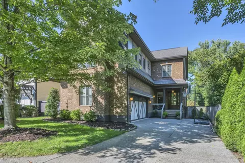 1120 Biltmore Dr #A, Nashville, TN 37204