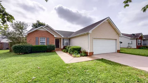 3146 Holsted Dr, Murfreesboro, TN 37128